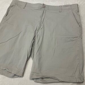 LEE Extreme Comfort Performance Series Men's 42 Flat Front Khaki Casual Shorts